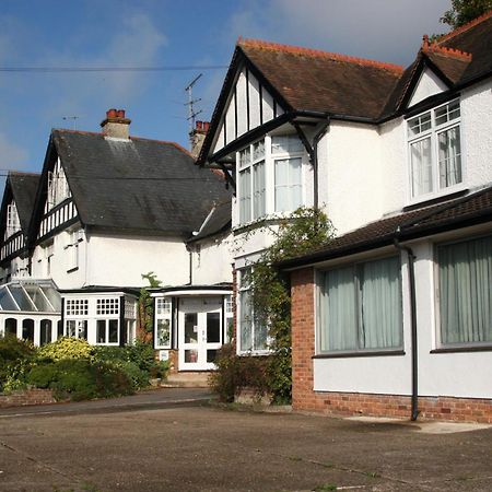 Clifton Lodge Hotel High Wycombe Exterior foto